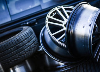 Stalowe czy aluminiowe. Jakich felg używać w sezonie zimowym? Stalowe czy aluminiowe