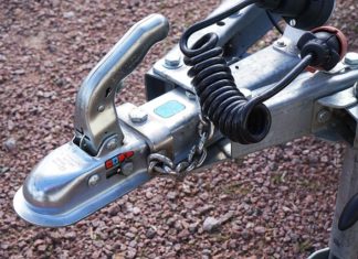 Jaką przyczepę można ciągnąć samochodem osobowym? Jaką przyczepę można ciągnąć samochodem osobowym