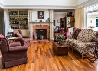 Klasyczny wystrój salonu – postaw na najlepszą jakość wyposażenia Klasyczny wystrój salonu