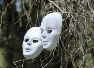 Co jest droższe Bugatti czy Lamborghini?