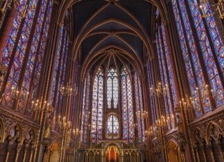 Jak wyczyścić żyrandol? Jak wyczyścić żyrandol?