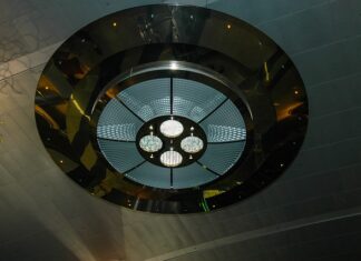 Jak poprowadzić kable do oświetlenia?