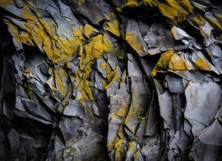 Jak wypełnić szczeliny w styropianie? Jak wypełnić szczeliny w styropianie?