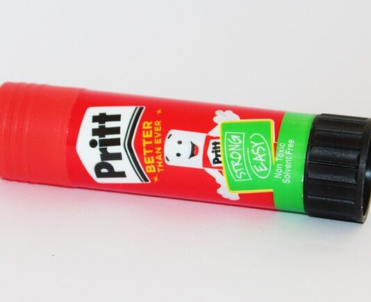 Z jakiej mąki zrobić klej do tapet?