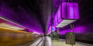 Jak sprawdzić działanie świateł stopu?