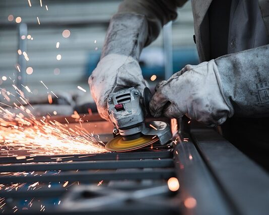 Czy szlifierką kątową nadaje się do polerowania?