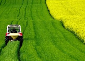 Kiedy można włączyć koguta pomarańczowego w ciągniku? Kiedy można włączyć koguta pomarańczowego w ciągniku?