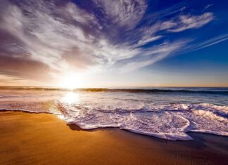 Czym zakryć piankę PUR? Czym zakryć piankę PUR?