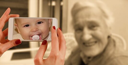 Jaka jest różnica między światłami pozycyjnymi a postojowymi?