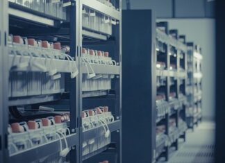 Jaki akumulator do Laguna 1.8 16v?