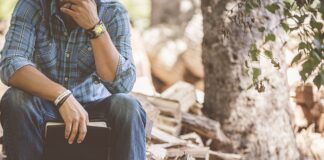 Jak siadać na podłodze?