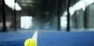 Jakie są różnice między kortami twardymi a ziemnymi